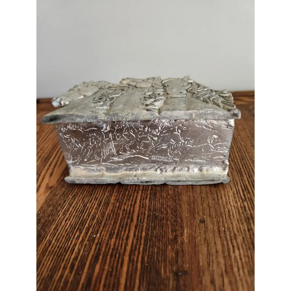 Vtg Arthur Court Cast Aluminum Wild Horses napkin holder 1990